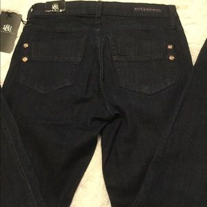 Rock & Republic mid rise legging